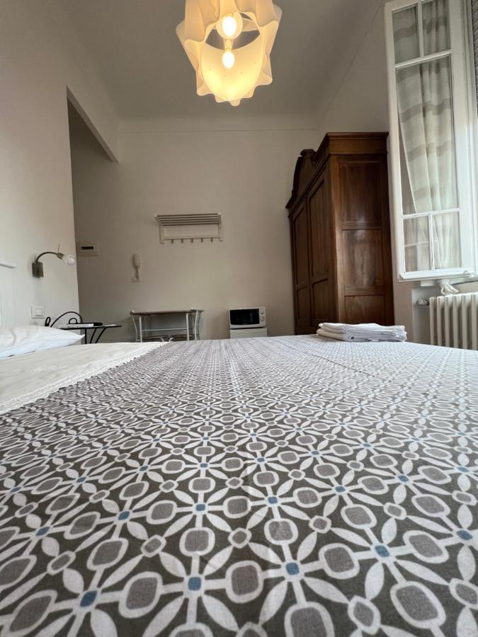Casa Del Poeta Apartment ริวาลิกูเร ภายนอก รูปภาพ