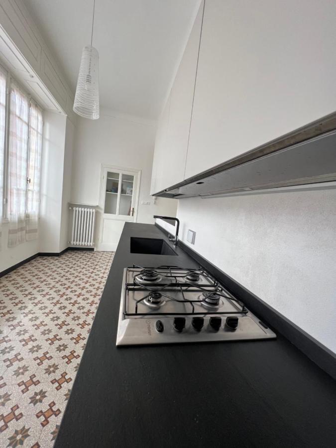 Casa Del Poeta Apartment ริวาลิกูเร ภายนอก รูปภาพ
